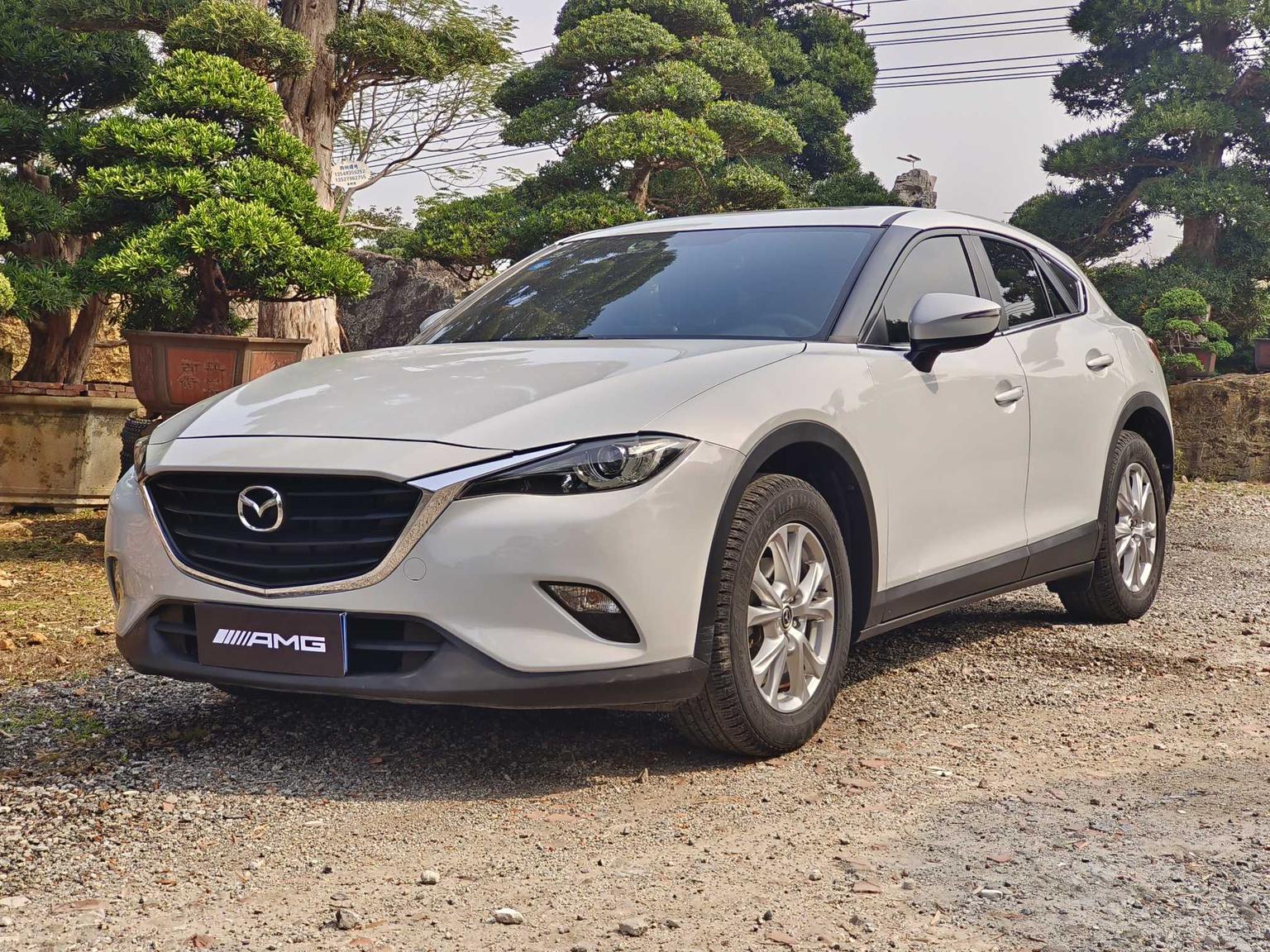 Mazda CX-4