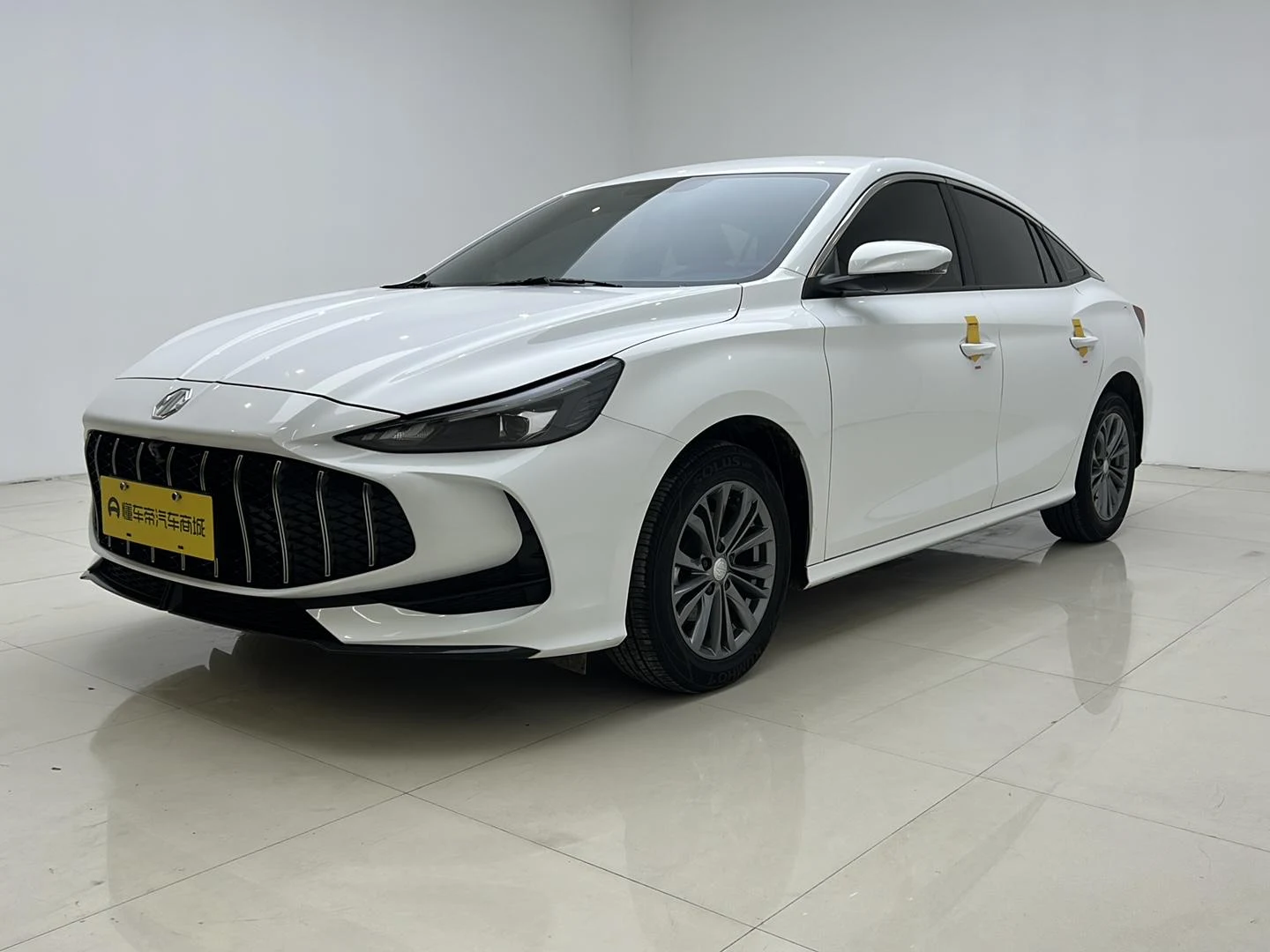 MG 5