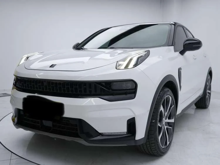 Lynk & Co 05