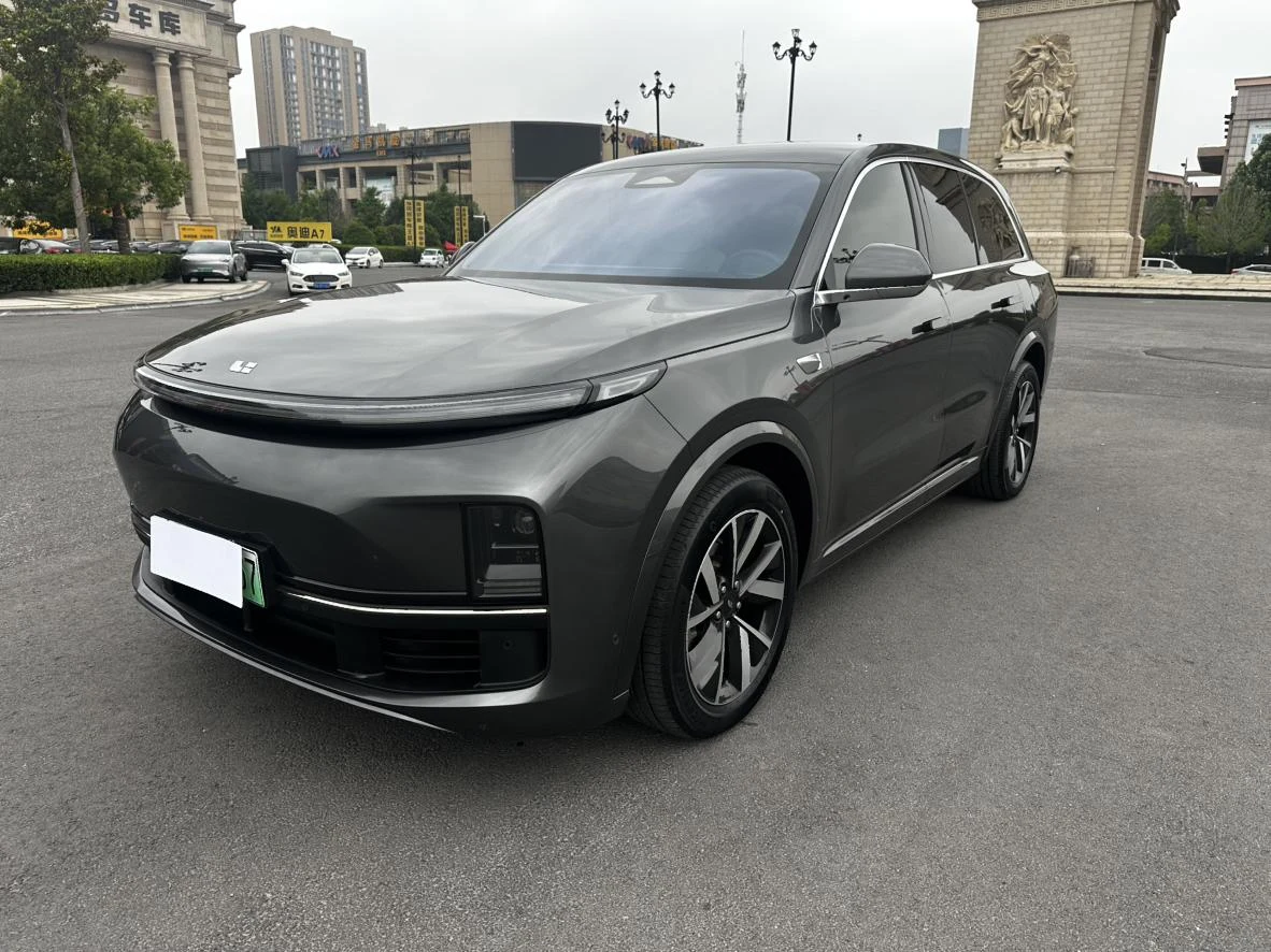 Li Auto L8