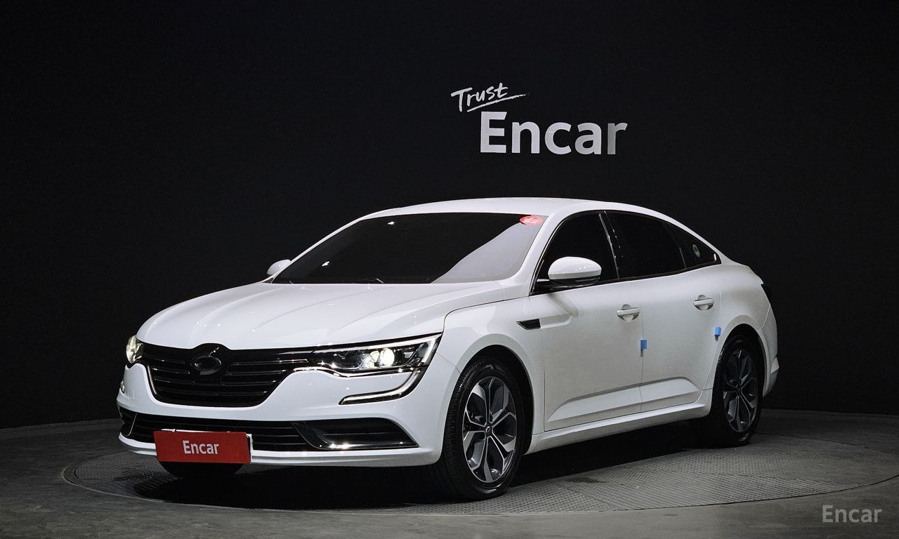 Renault SM6