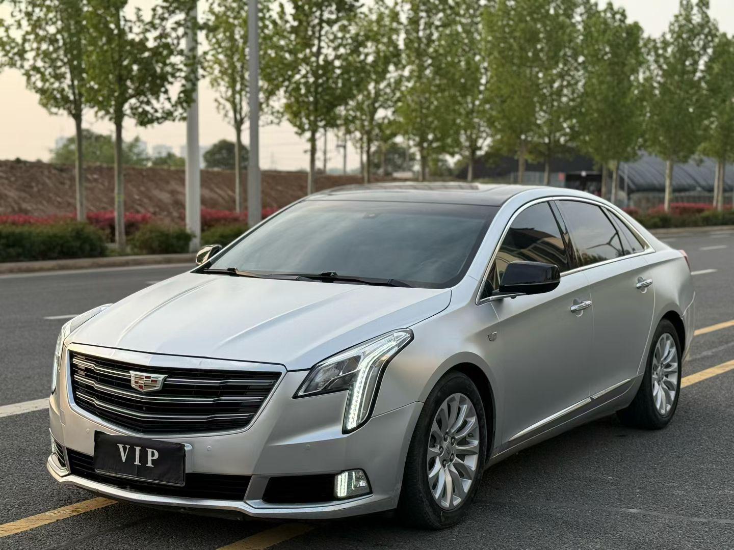 Cadillac XTS