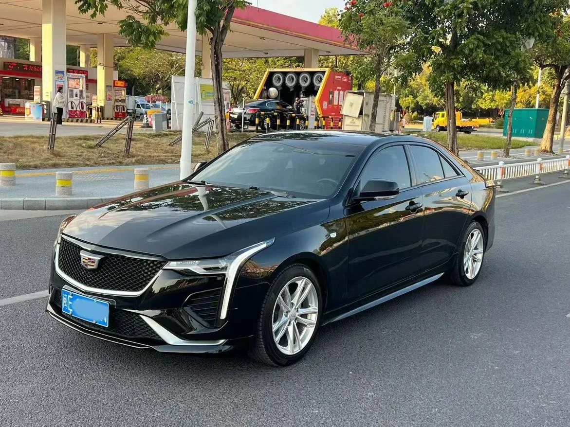 Cadillac CT4