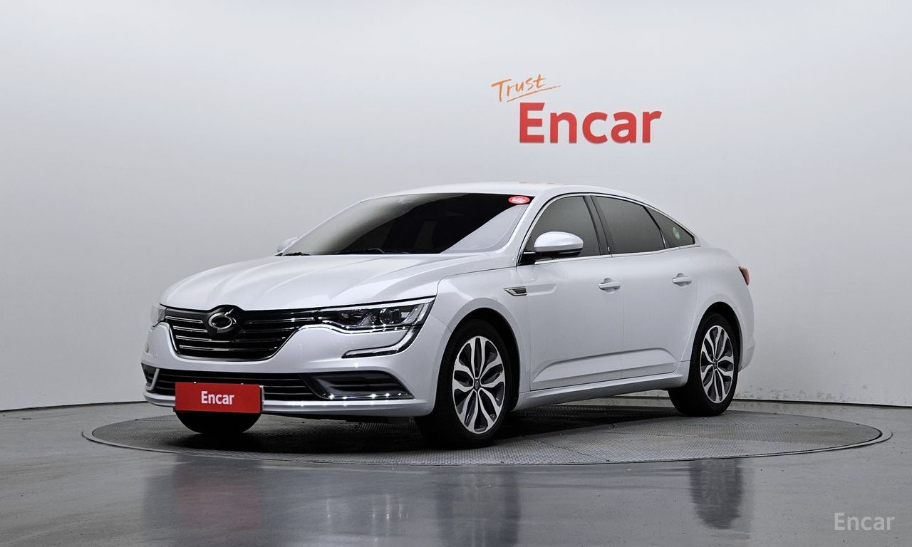 Renault SM6