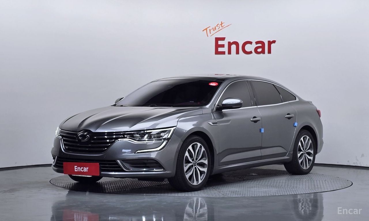 Renault SM6