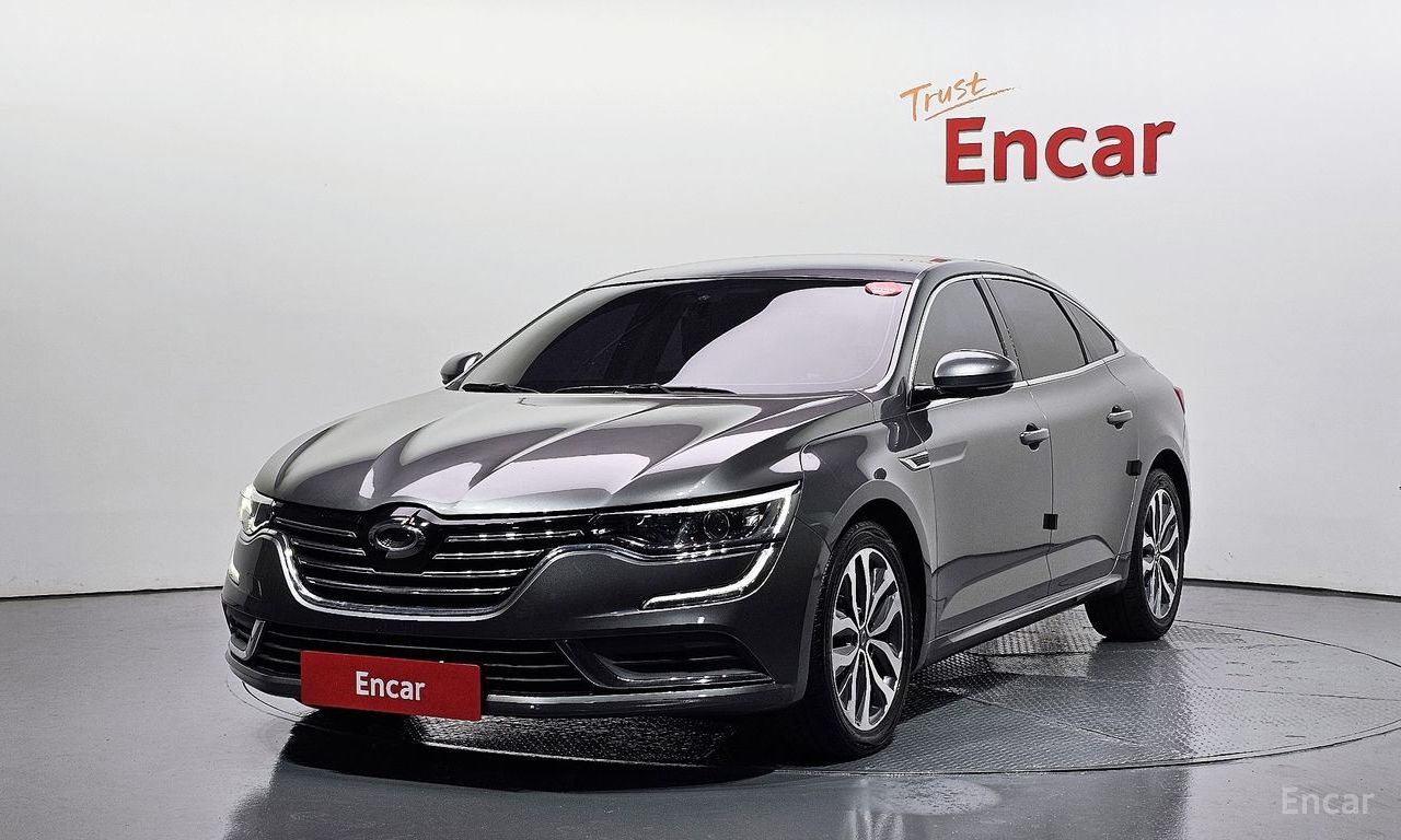 Renault SM6