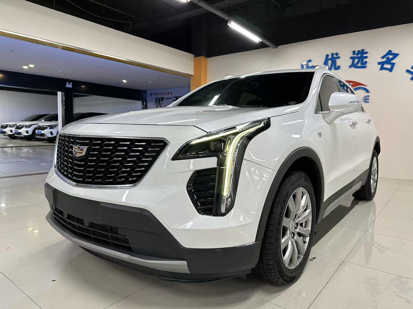 Cadillac XT4