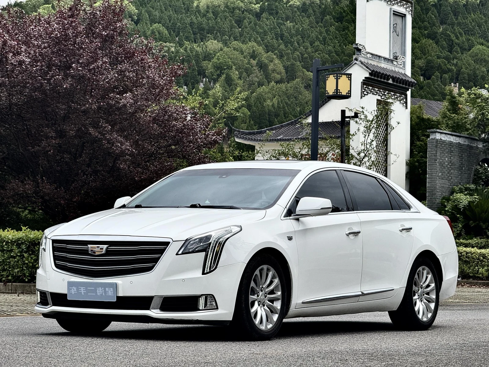 Cadillac XTS