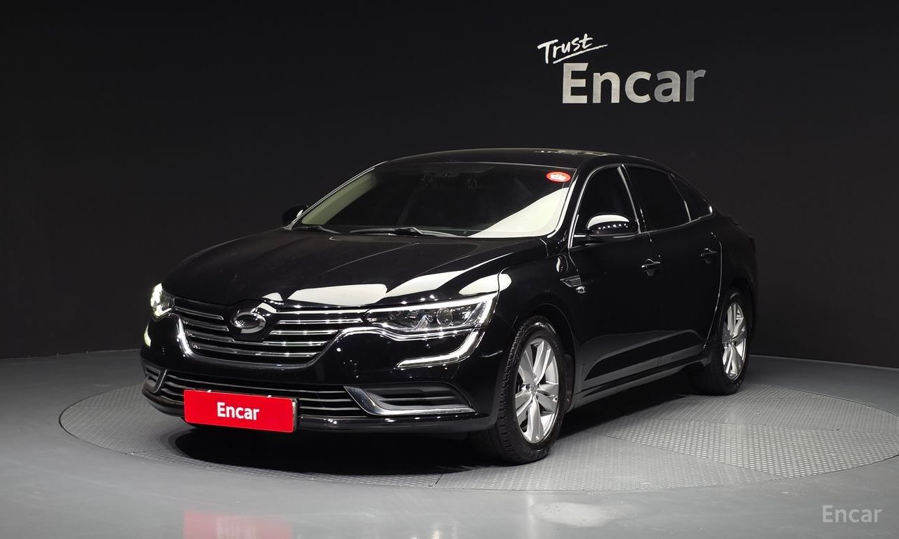 Renault SM6