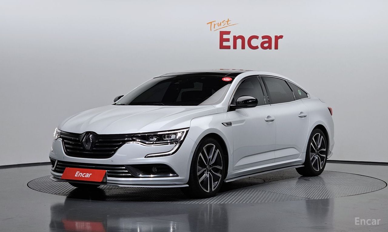 Renault SM6