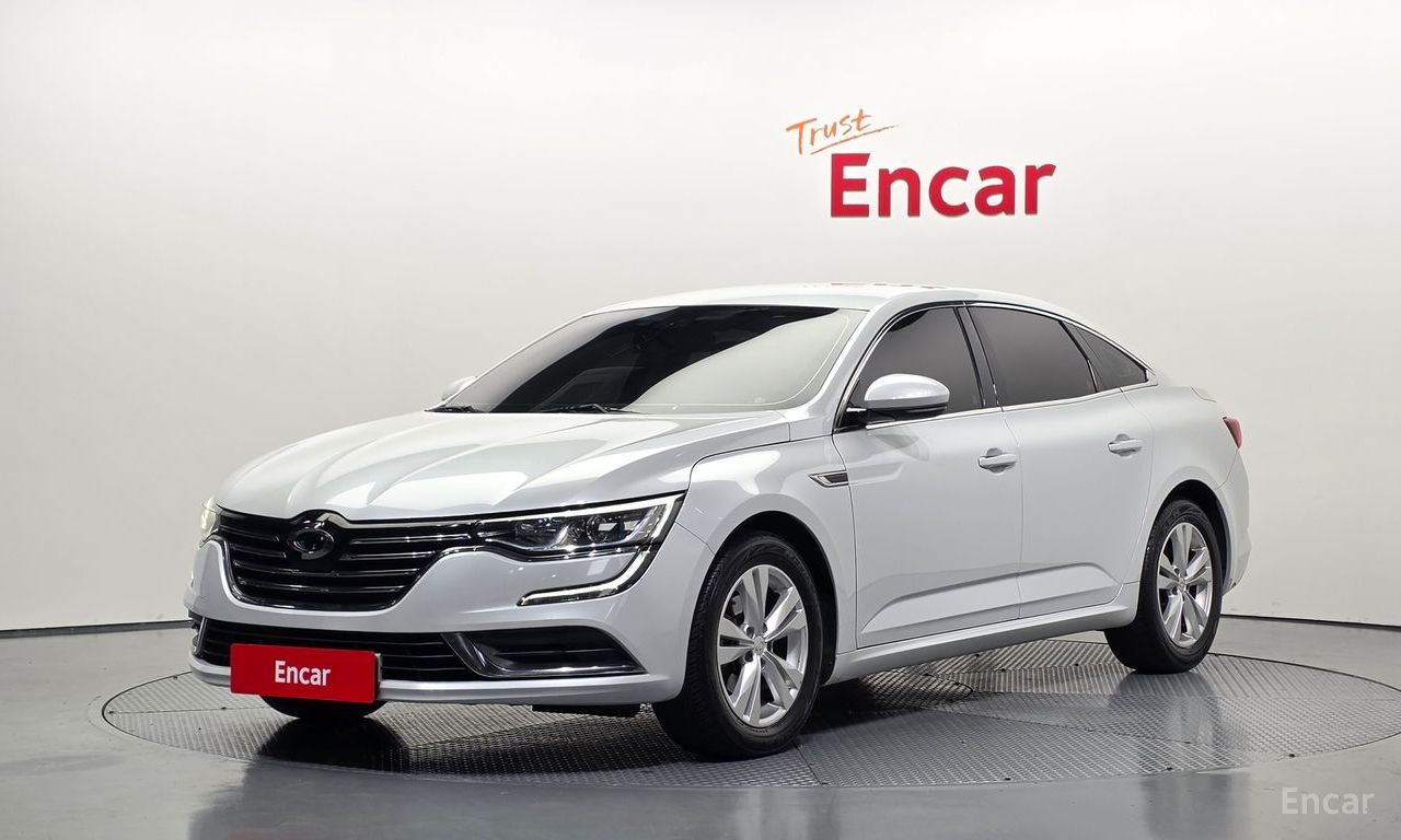 Renault SM6