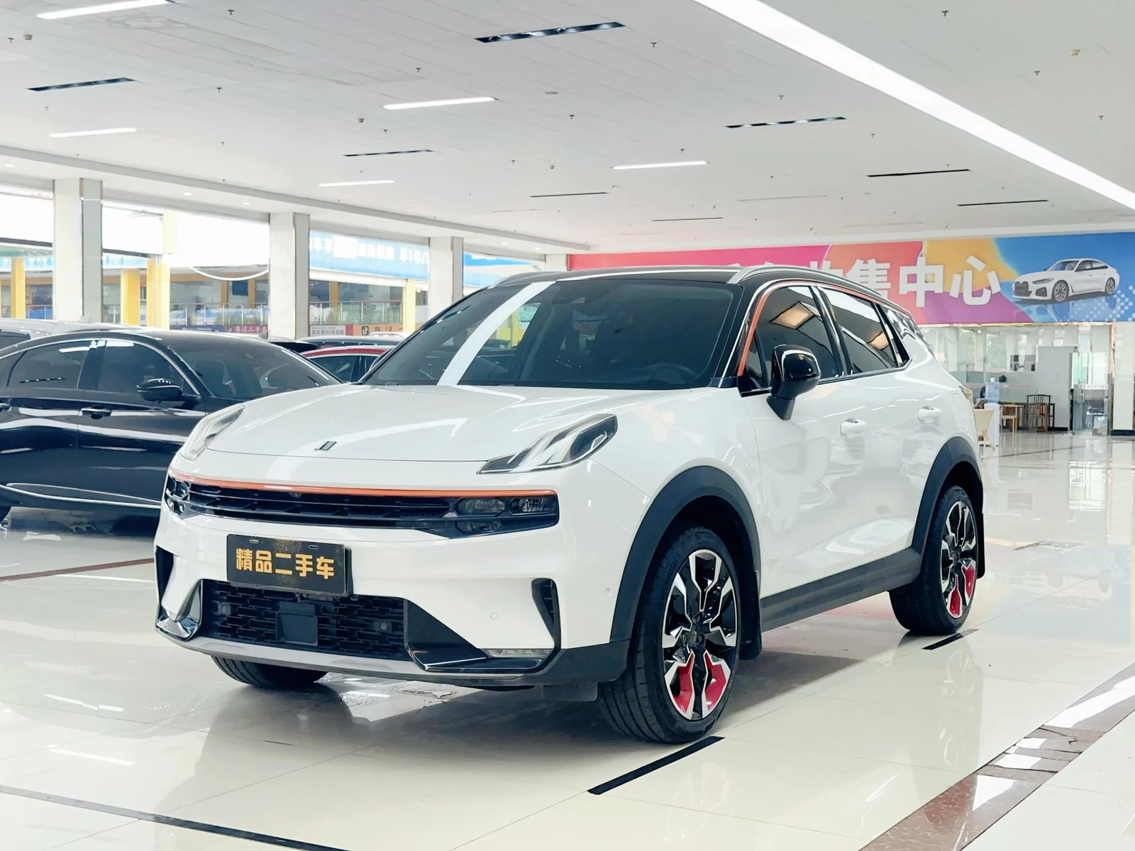 Lynk & Co 06