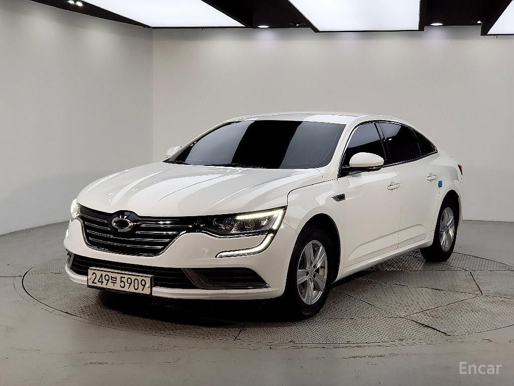 Renault SM6