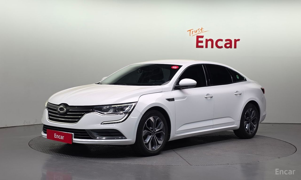 Renault SM6