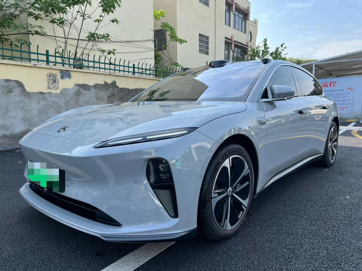NIO ET5T