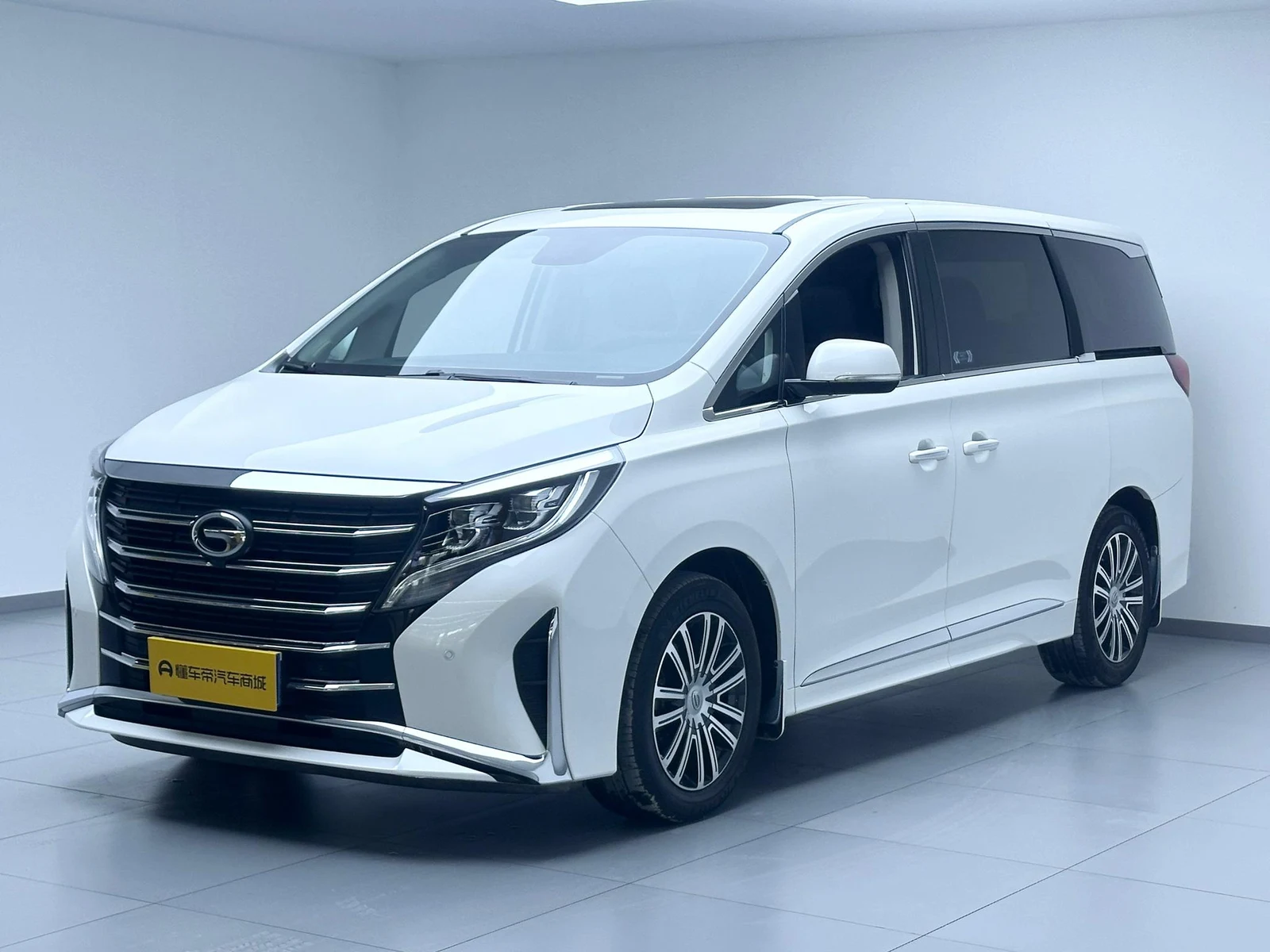 GAC M8