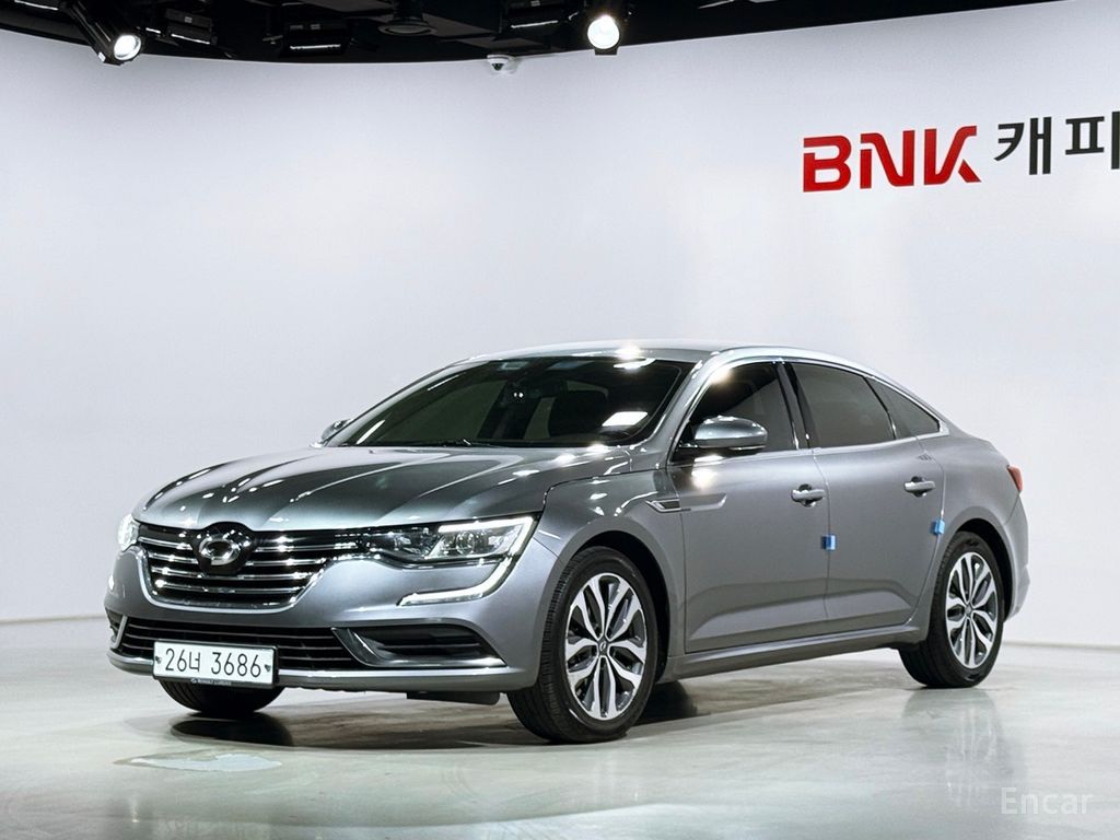 Renault SM6