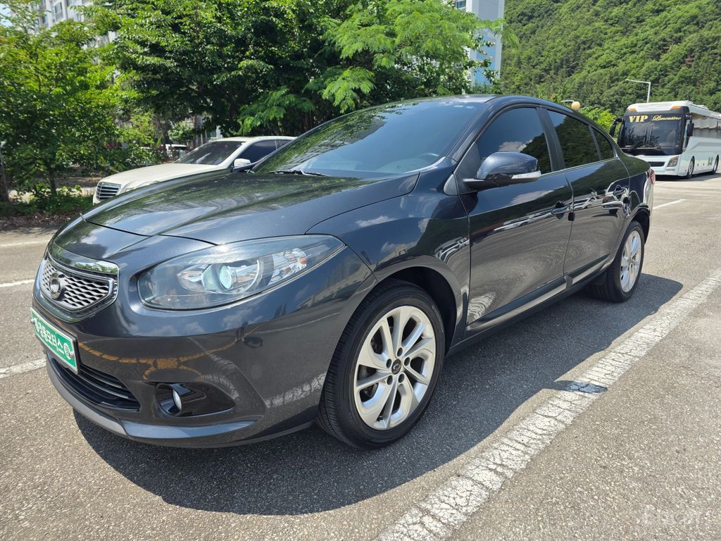 Renault SM3