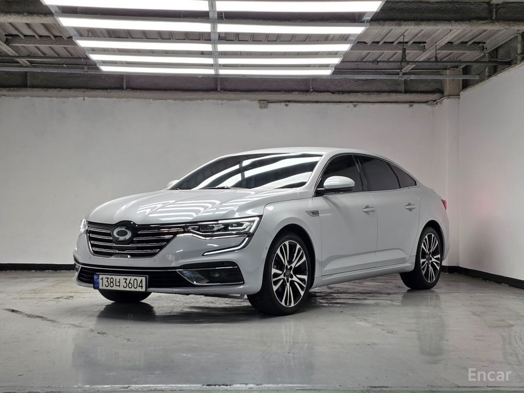 Renault SM6