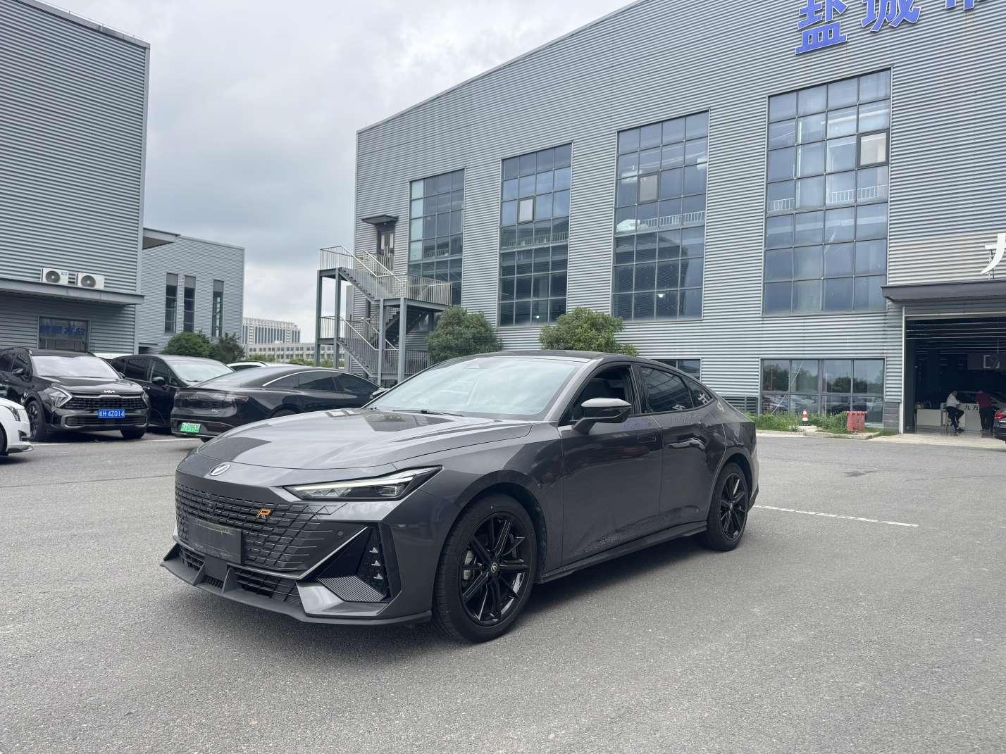 Changan UNI-V