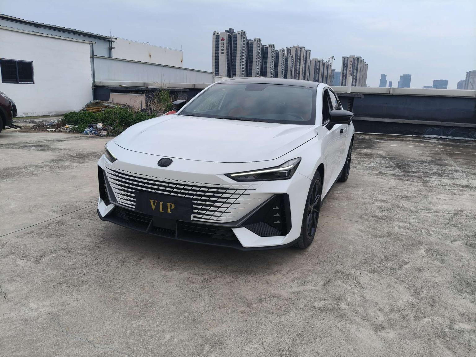 Changan UNI-V