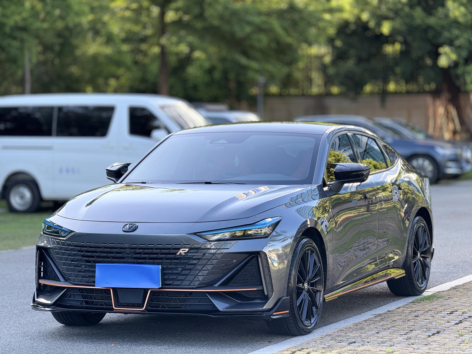 Changan UNI-V