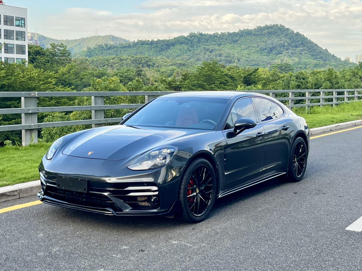 Porsche Panamera