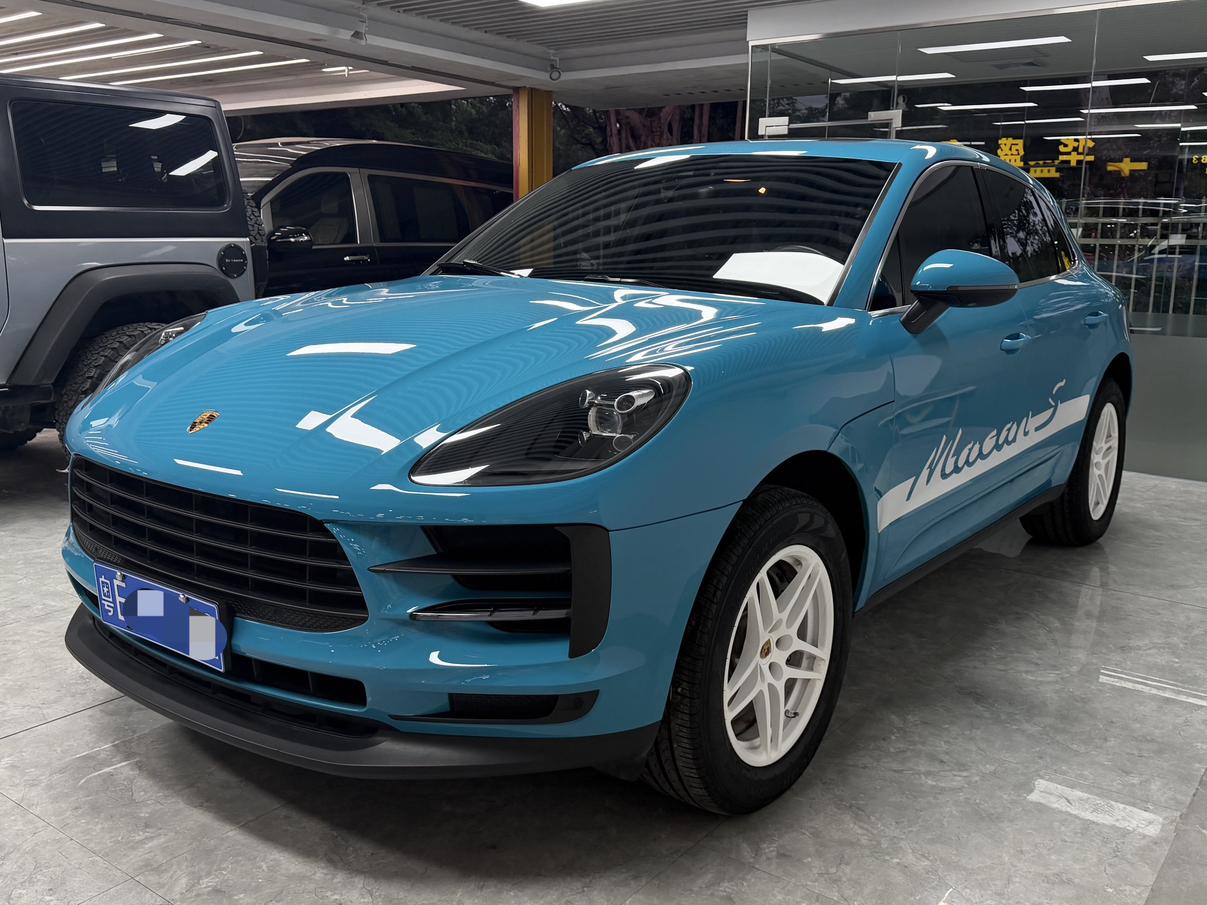 Porsche Macan