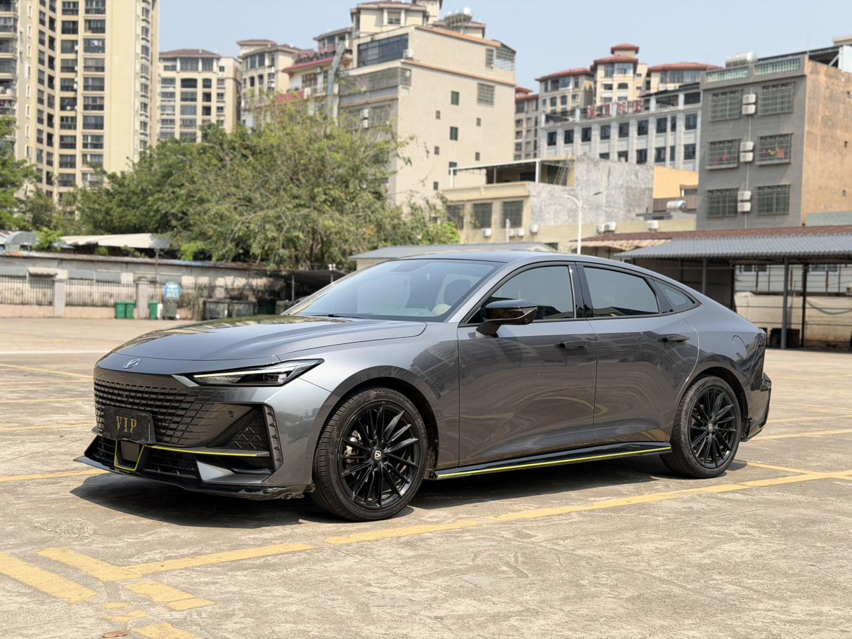 Changan UNI-V