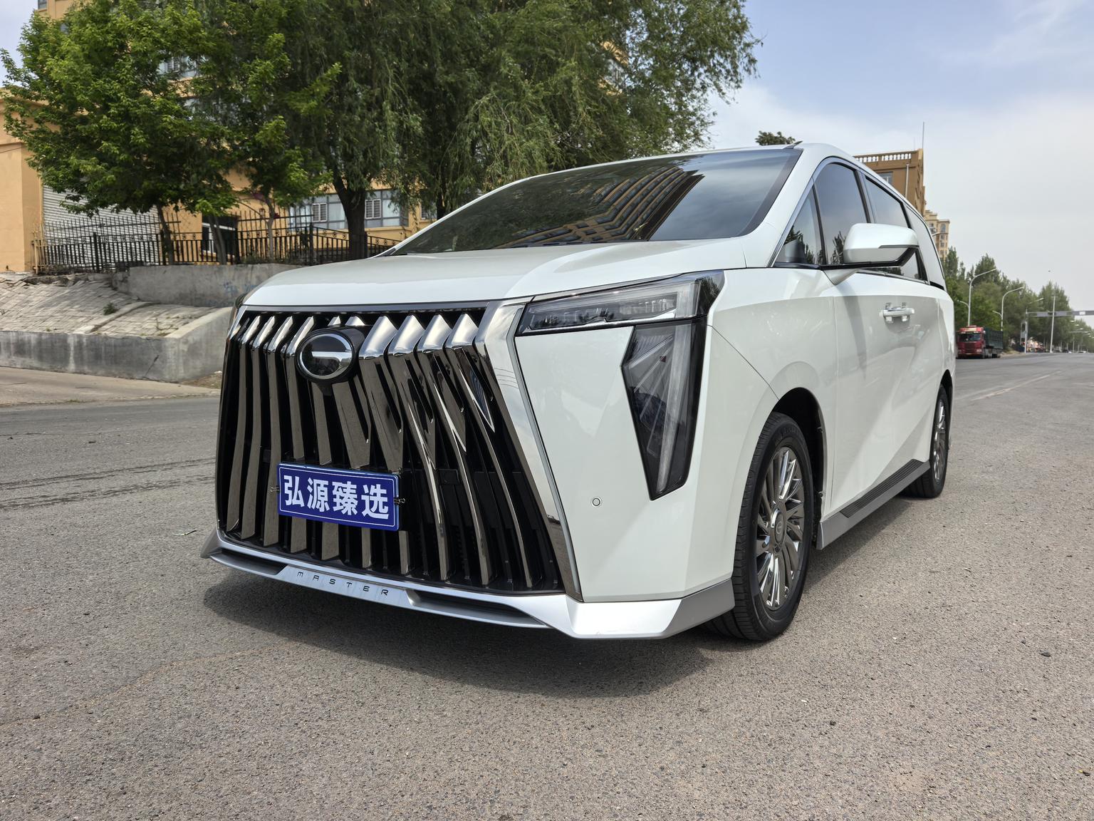 GAC M8