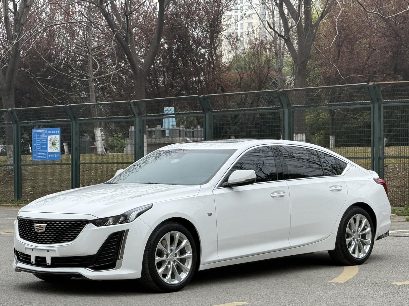 Cadillac CT5