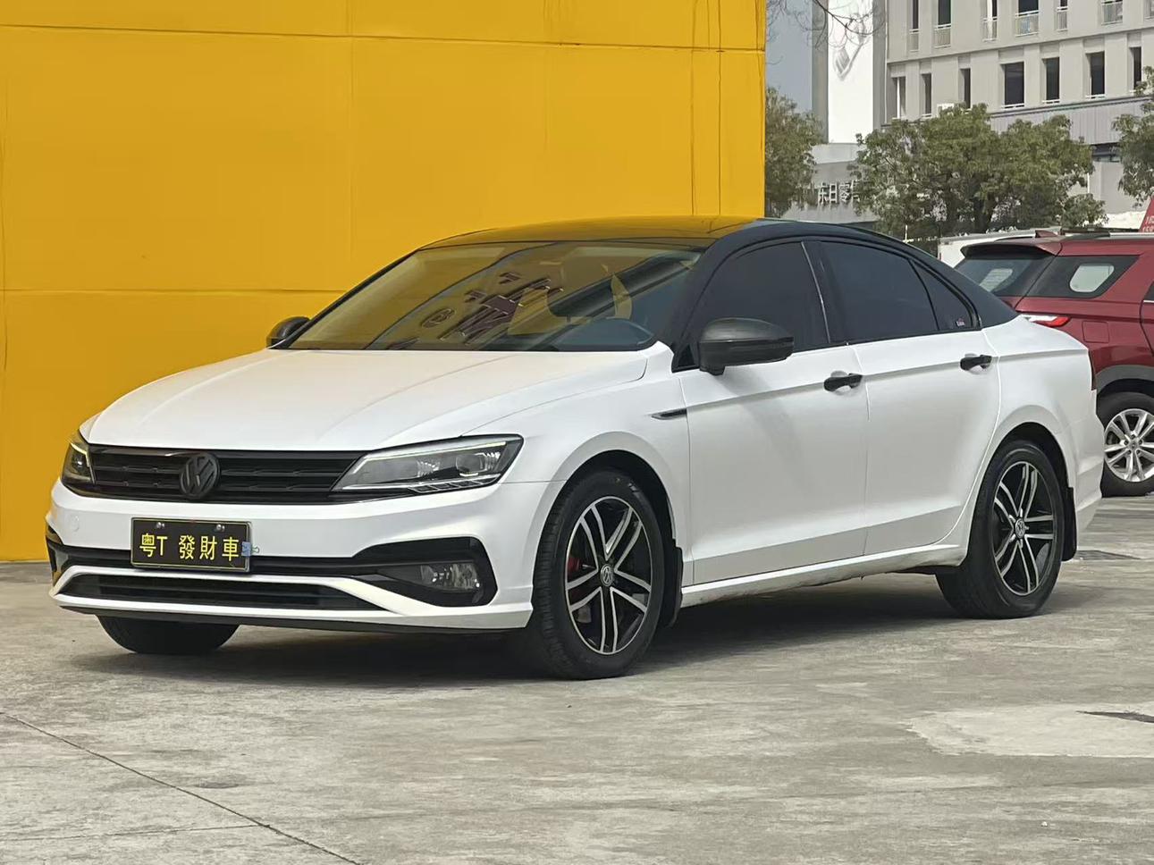 Volkswagen Lamando