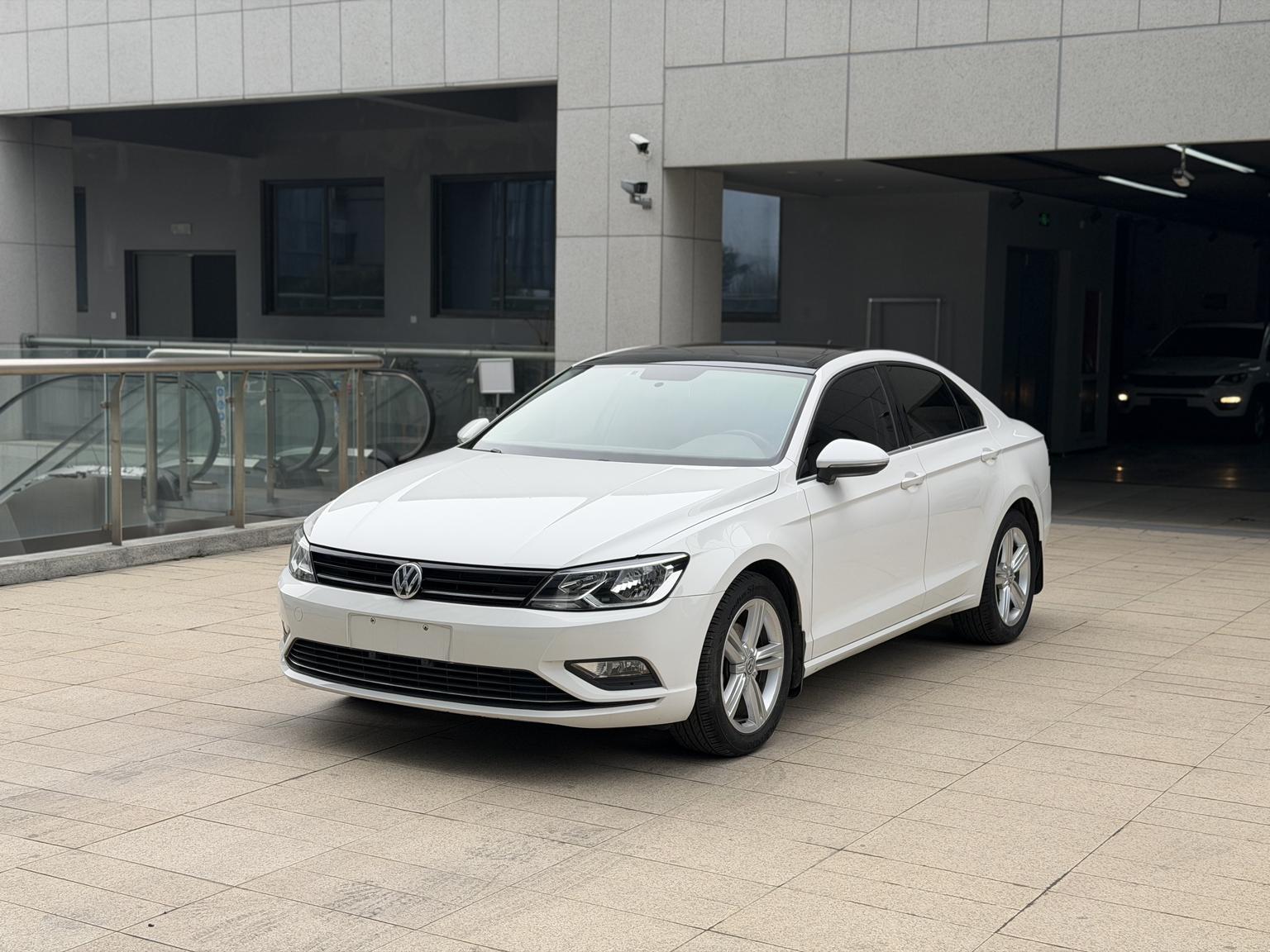 Volkswagen Lamando