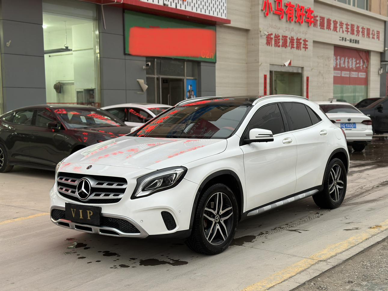 Mercedes-Benz GLA
