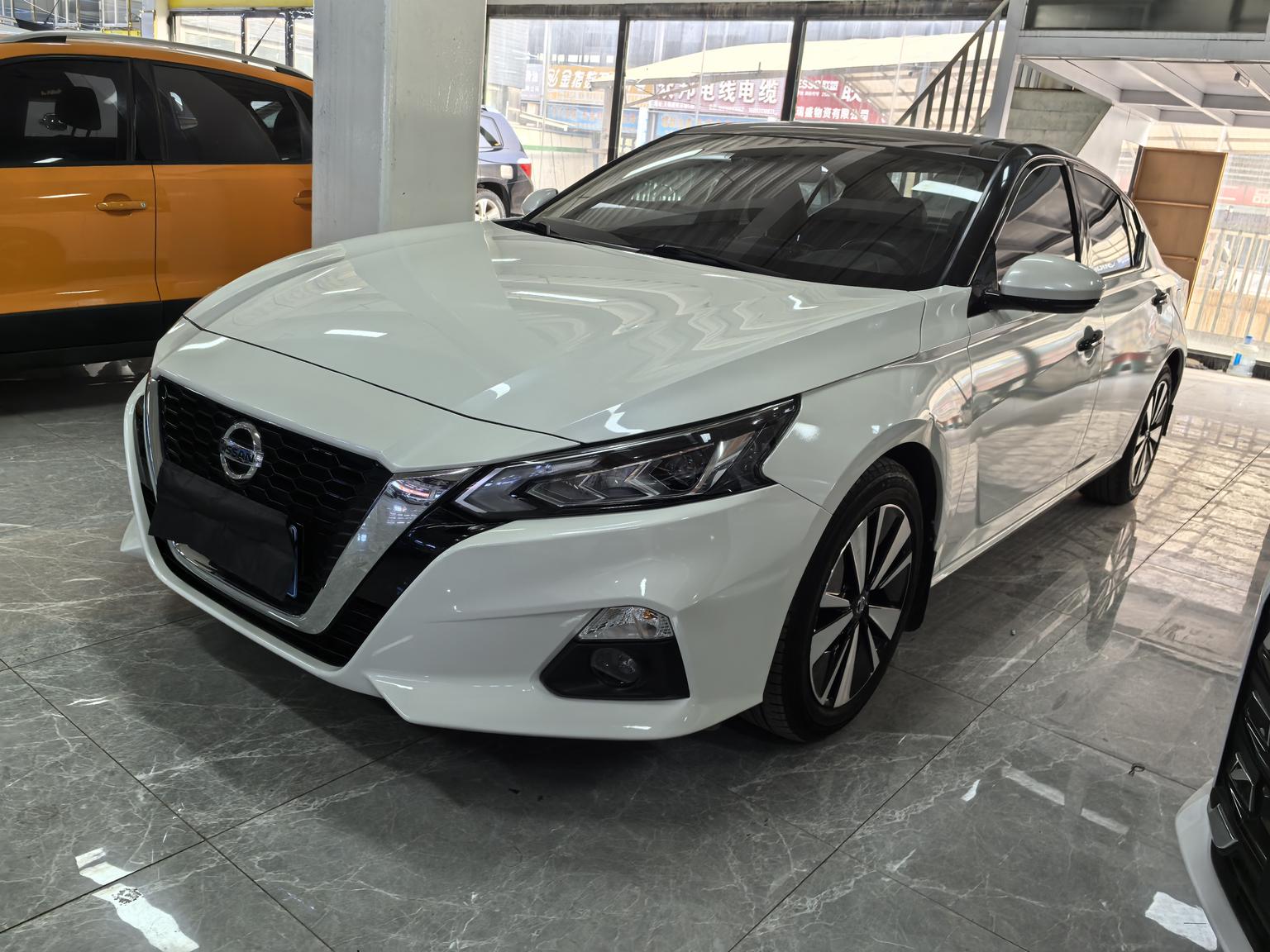 Nissan Altima
