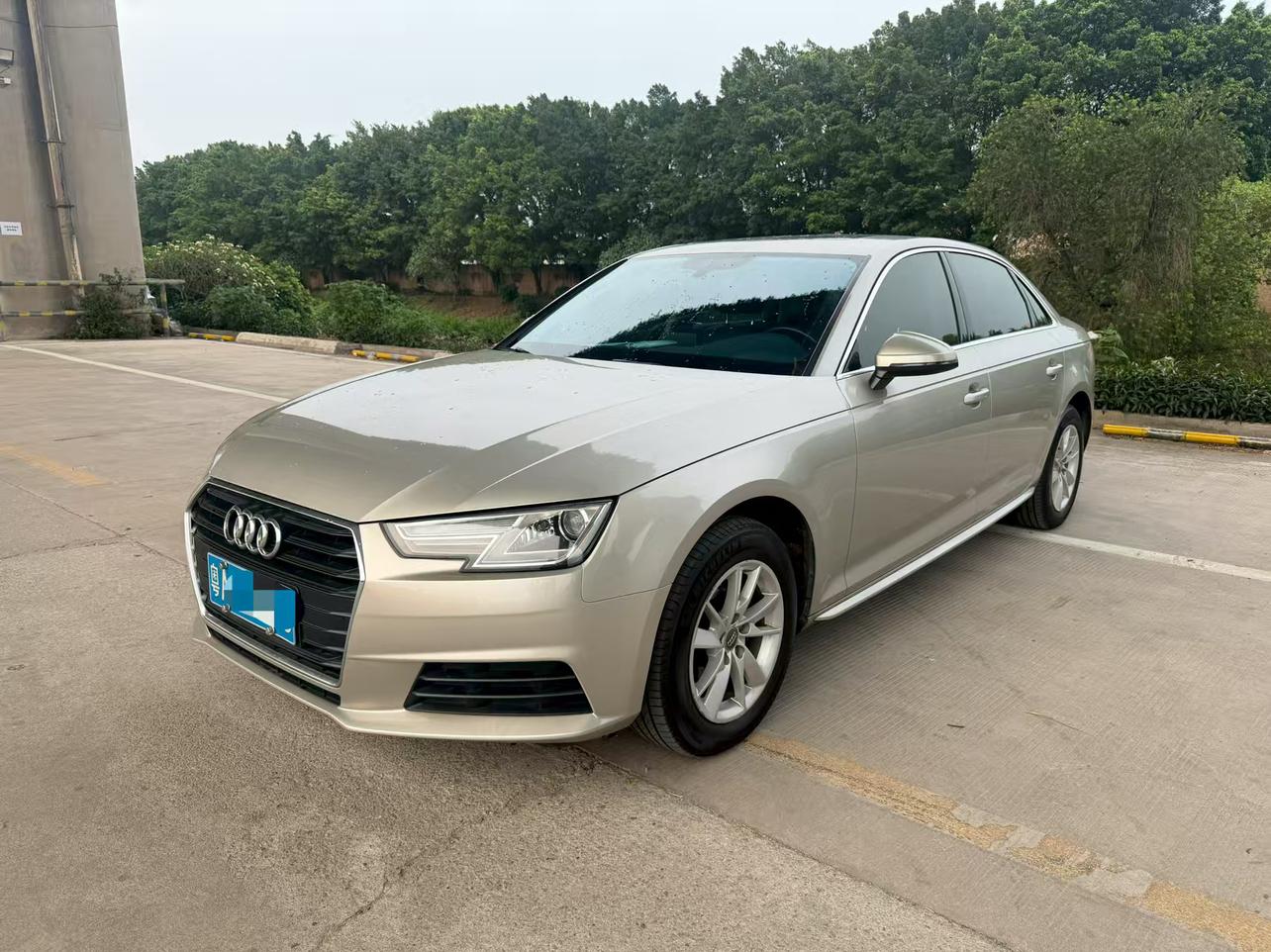 Audi A4L