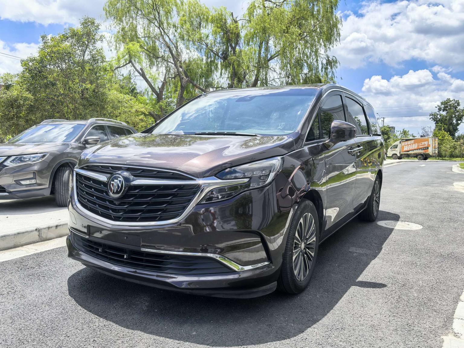 Buick GL8