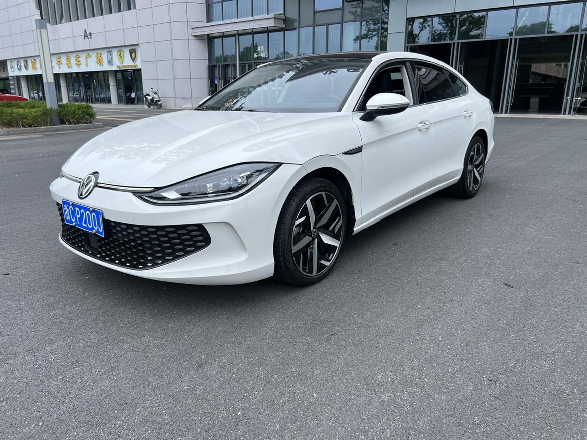 Volkswagen Lamando