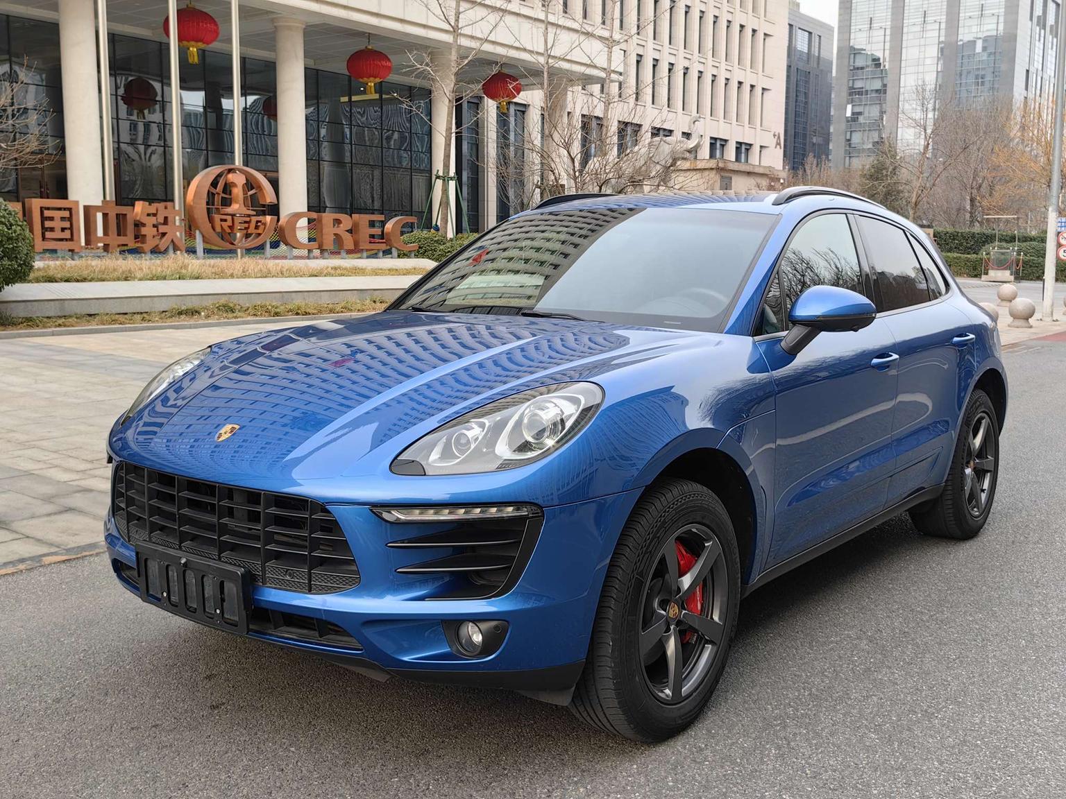 Porsche Macan