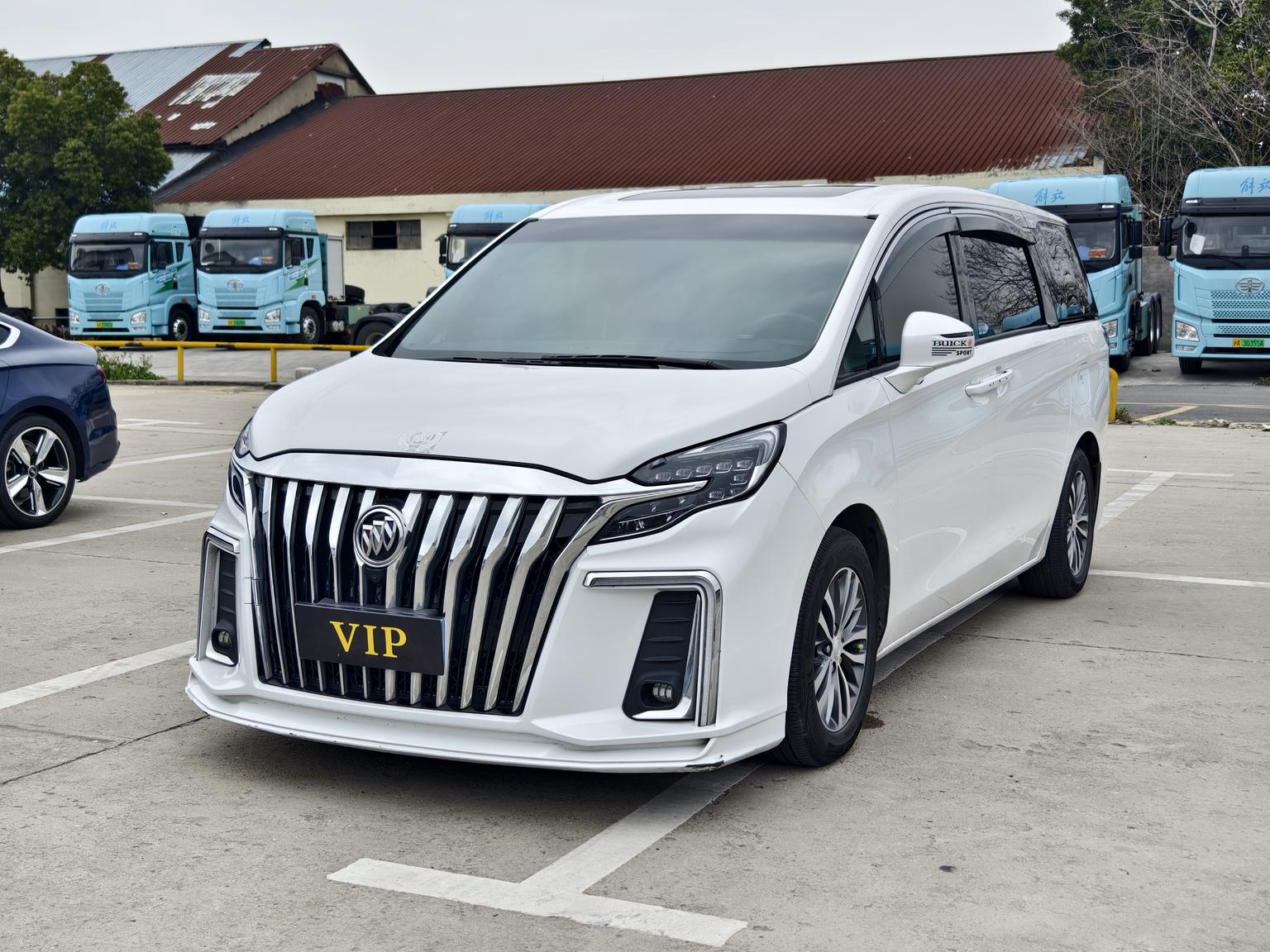Buick GL8