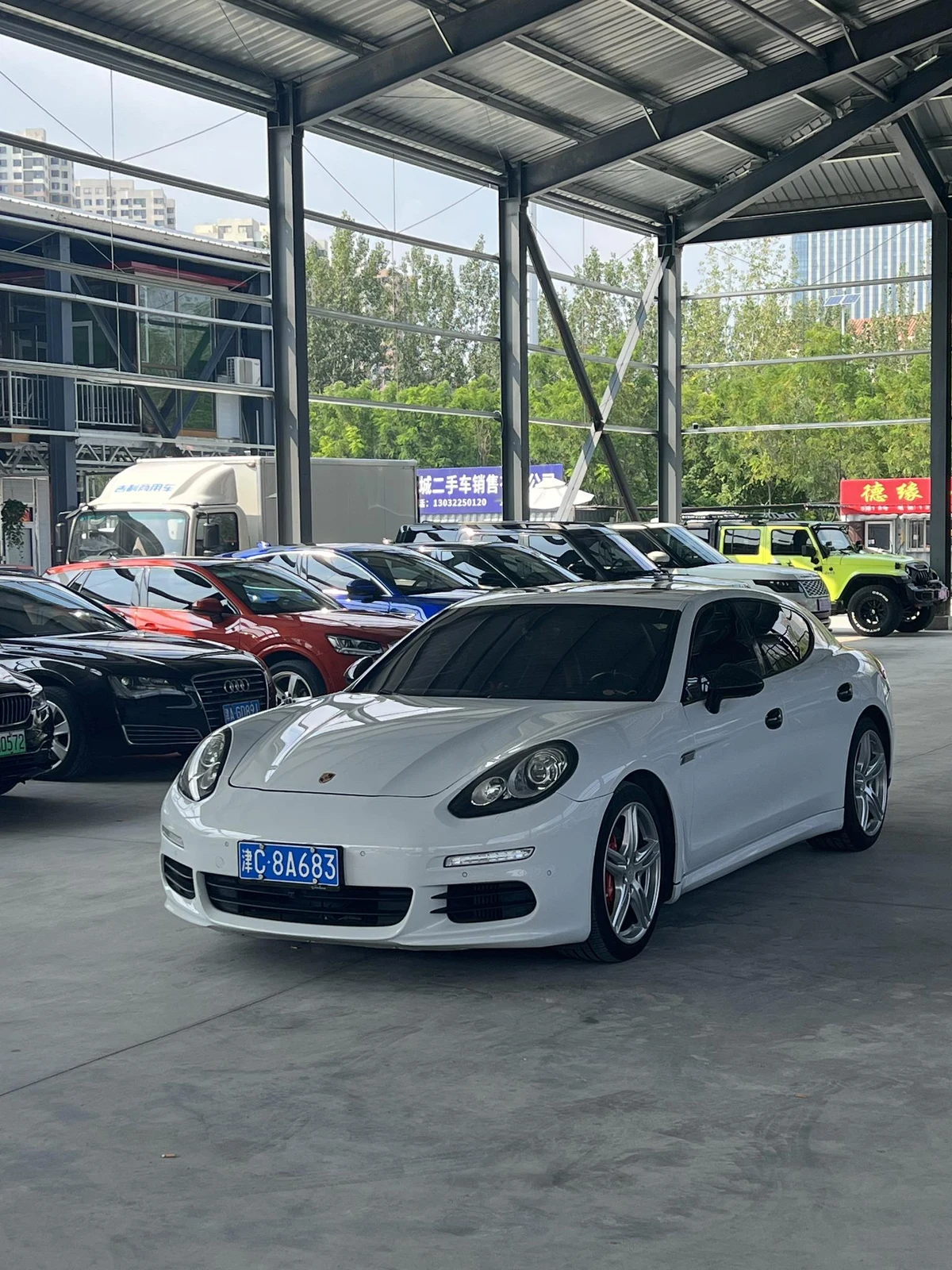 Porsche Panamera