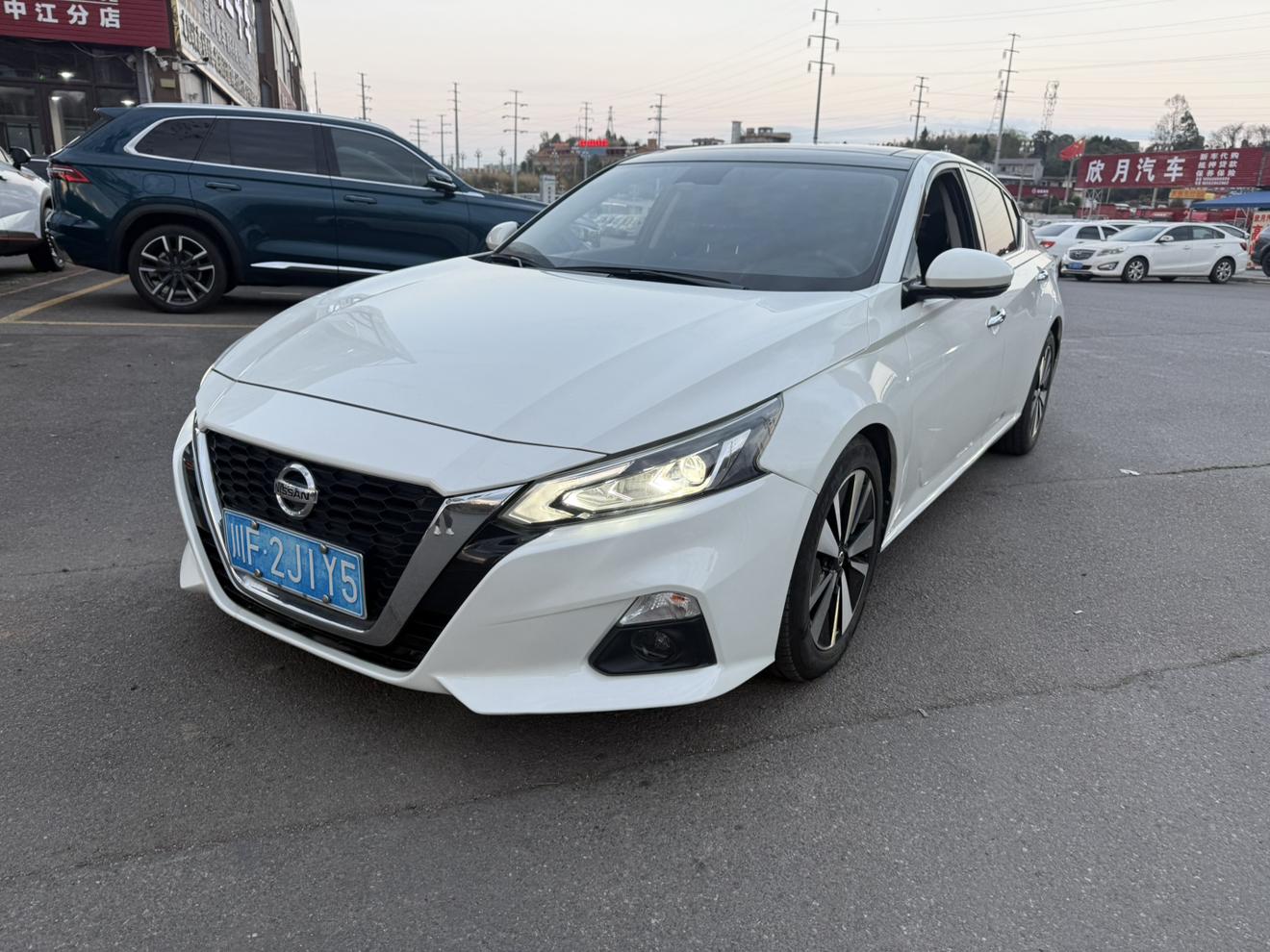 Nissan Altima