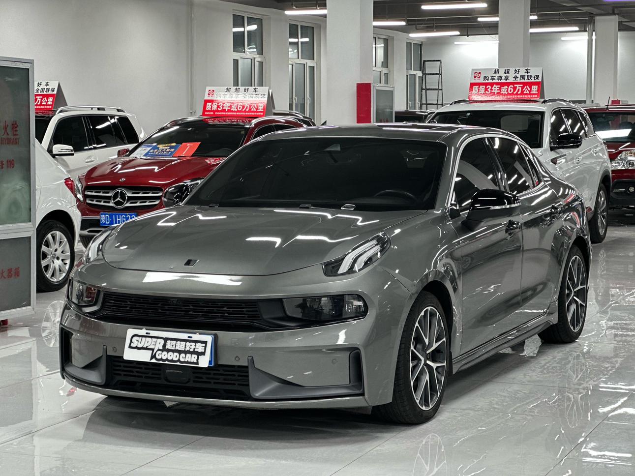 Lynk & Co 03