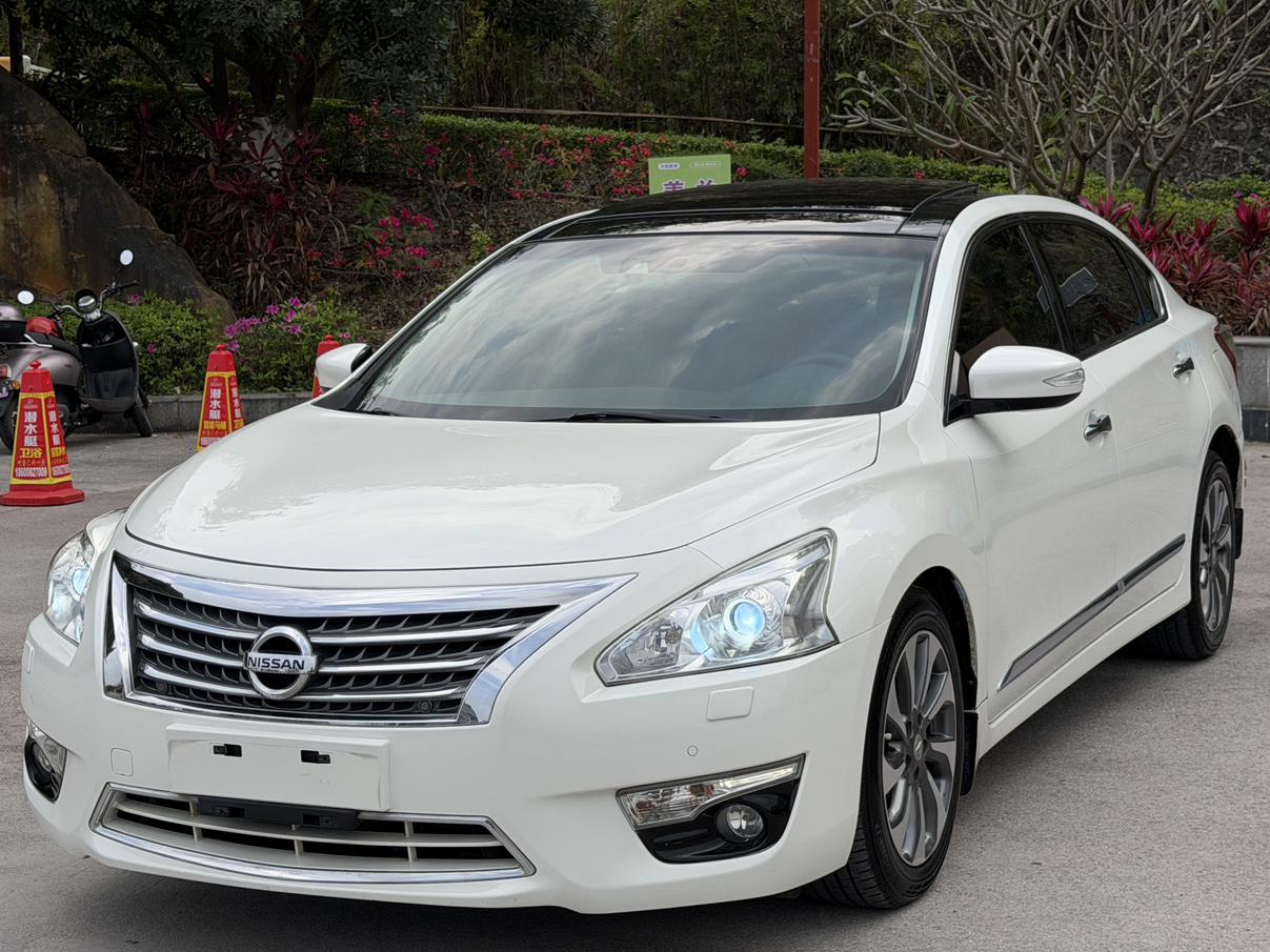Nissan Altima