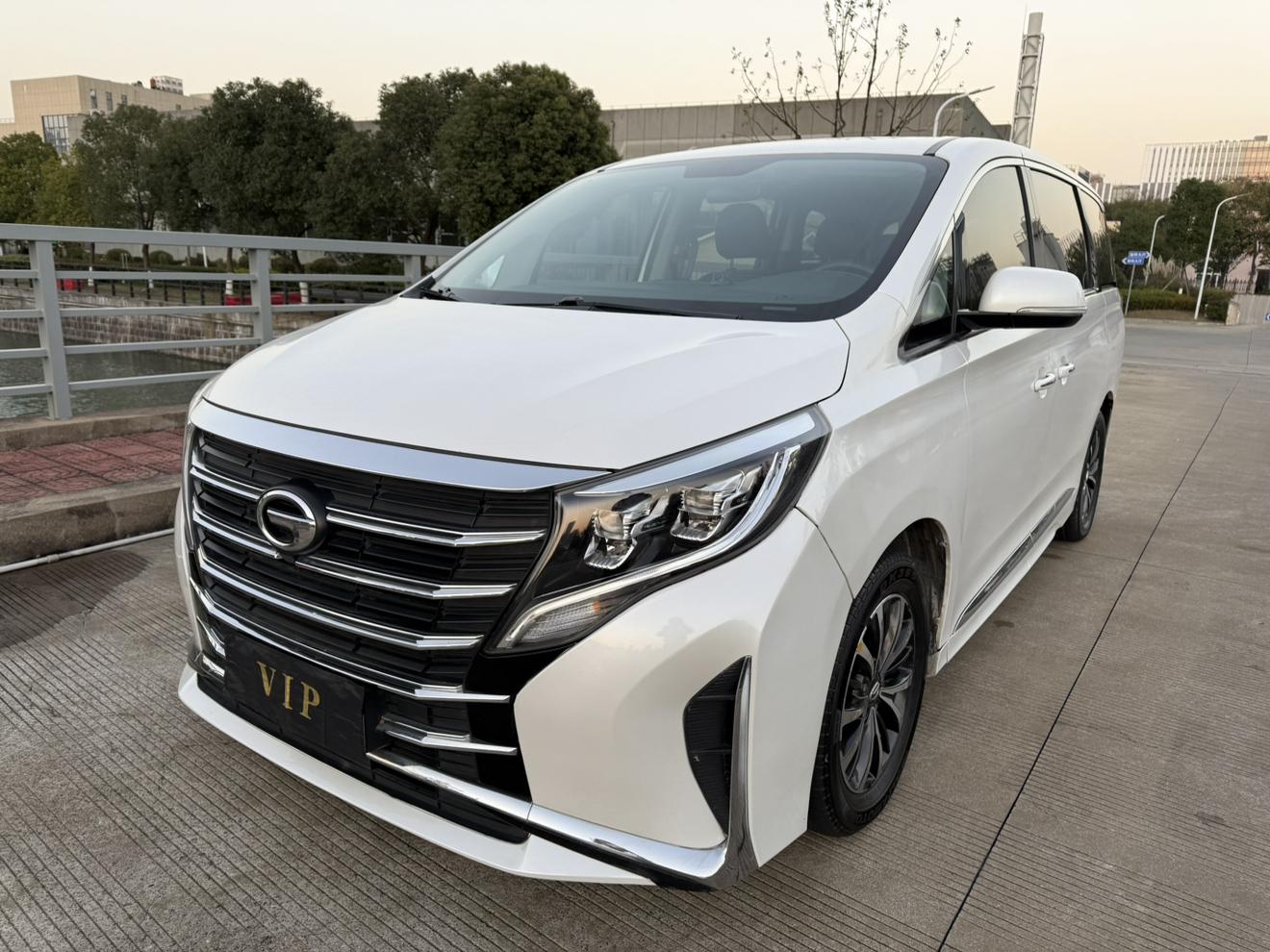 GAC M8