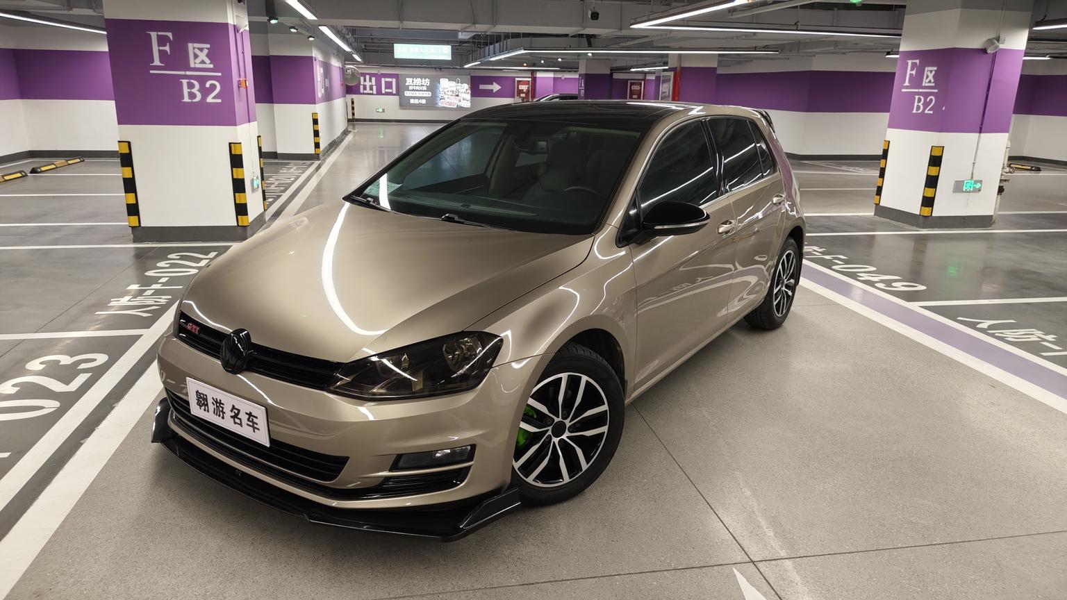 Volkswagen Golf