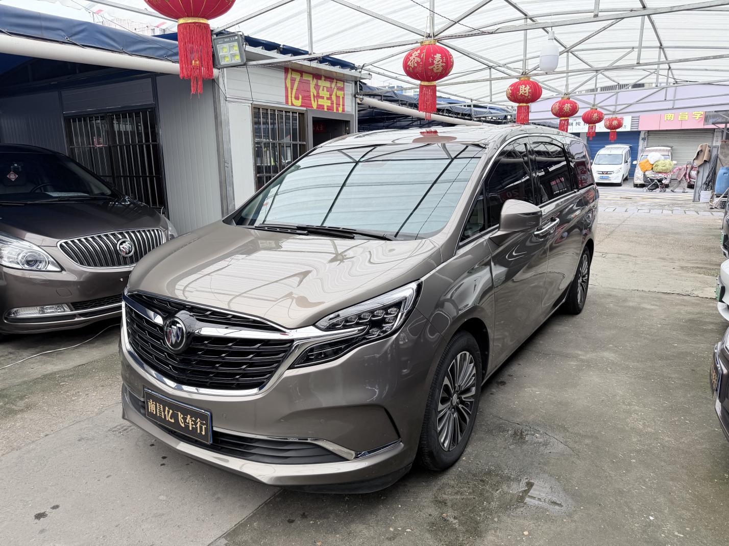 Buick GL8