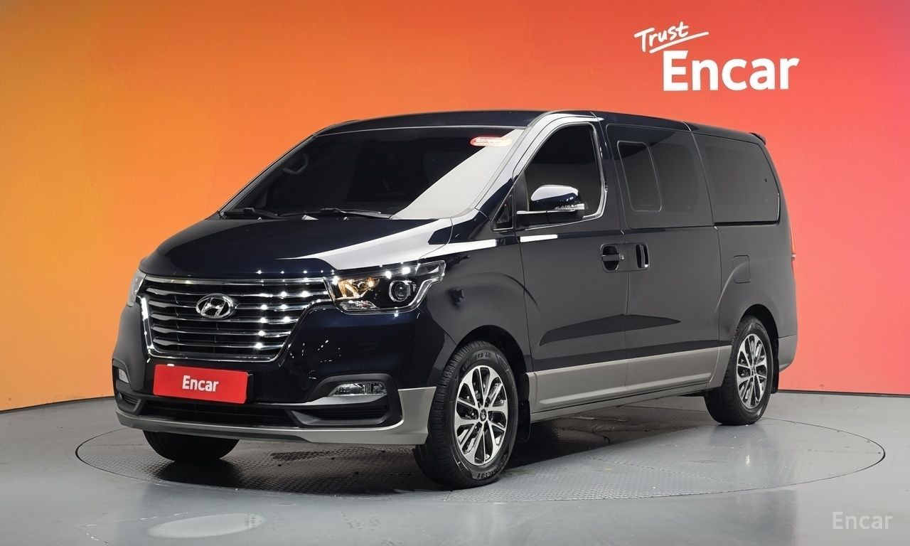 Hyundai Starex