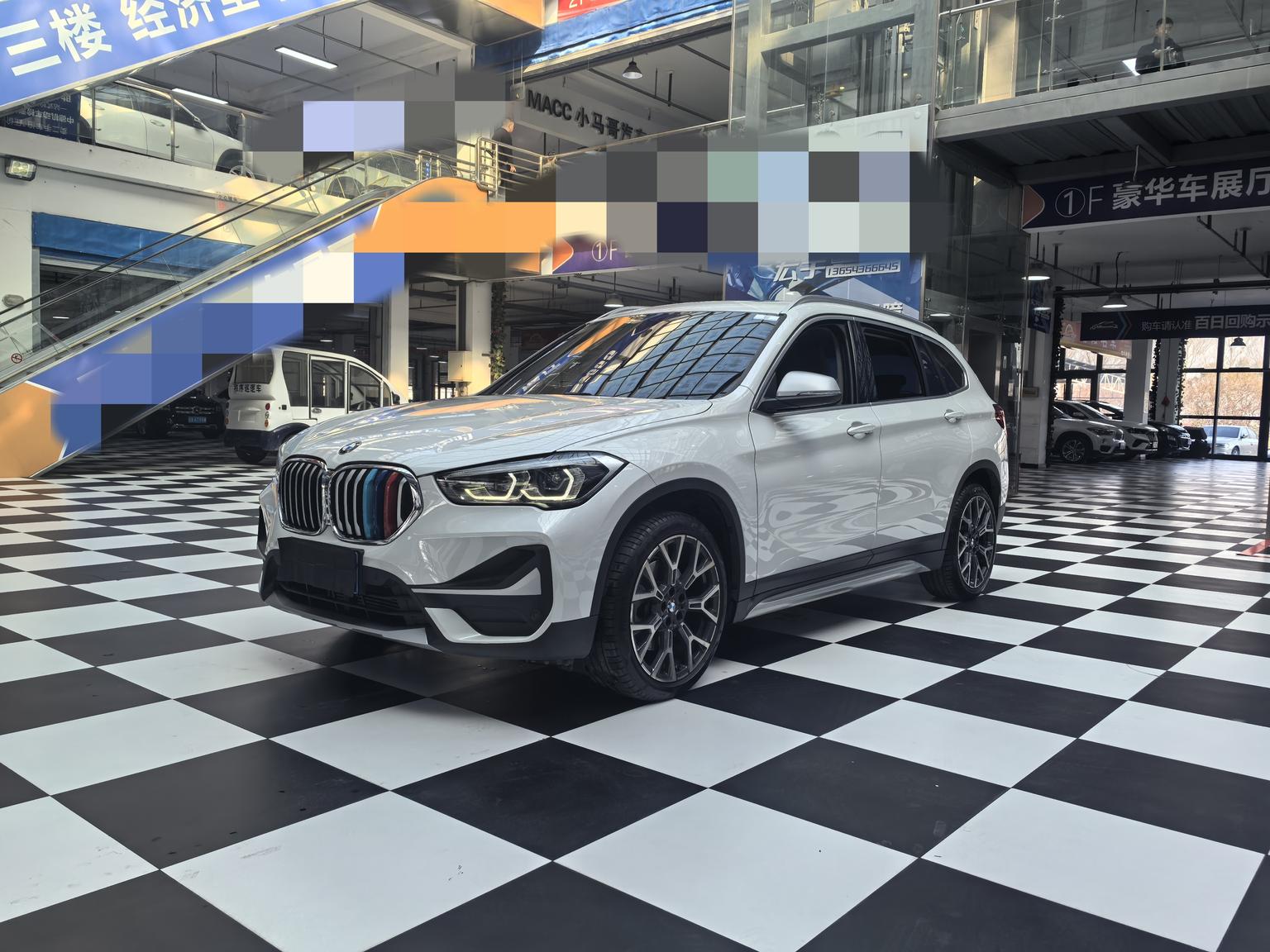 BMW X1