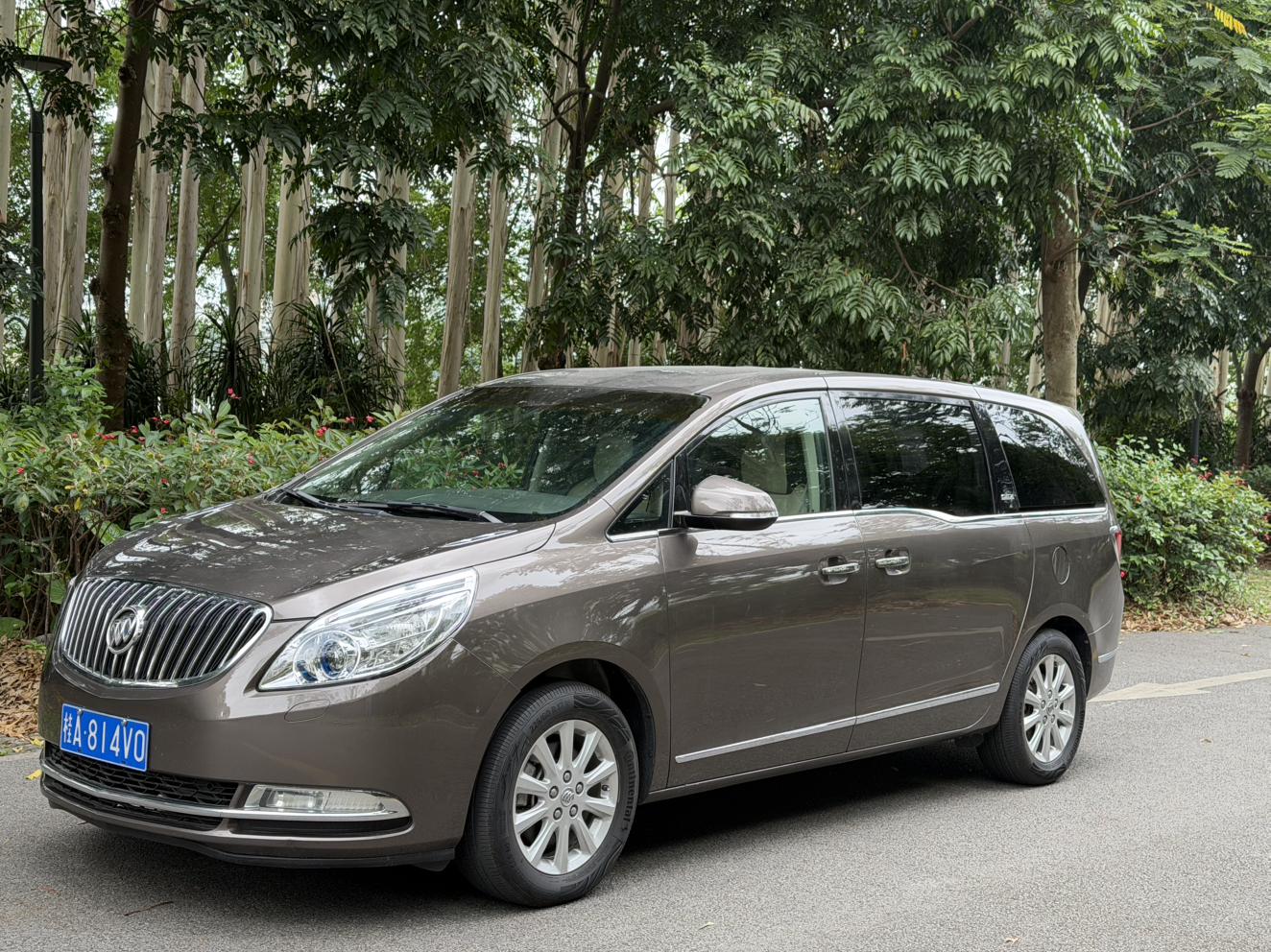 Buick GL8